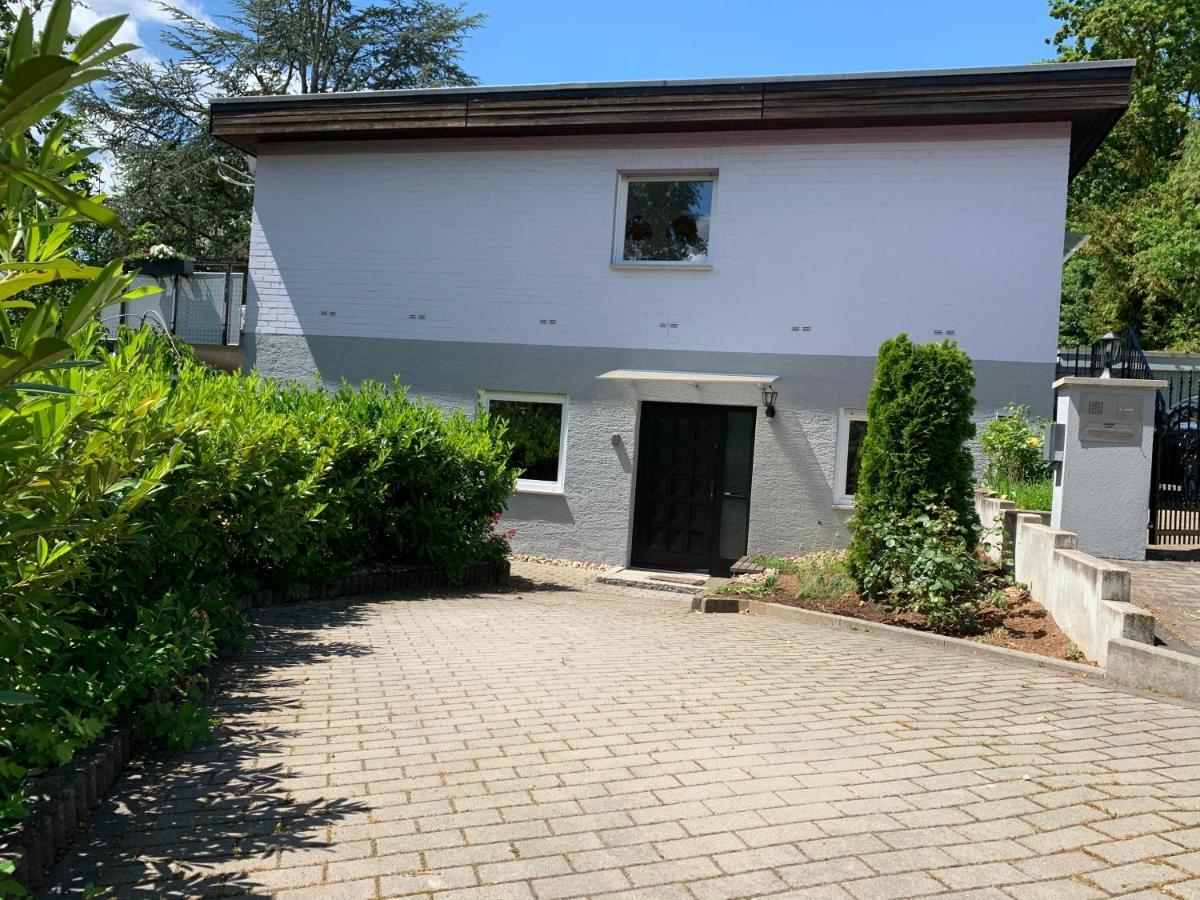 60Qm Zweizimmerwohnung Im Raum Stuttgart Oberriexingen Exterior photo